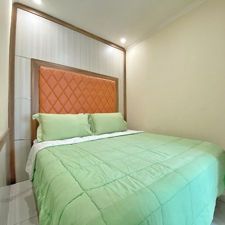 Ravarine Suite Apartment Jacarta Exterior foto