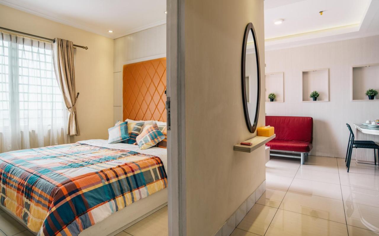 Ravarine Suite Apartment Jacarta Exterior foto