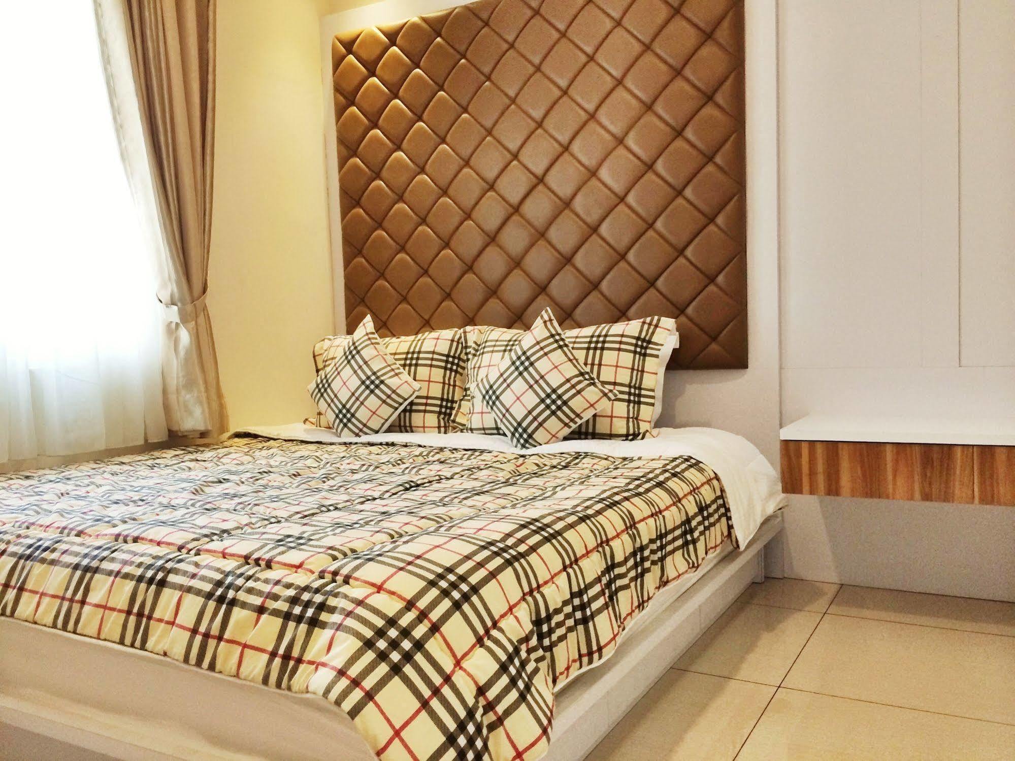 Ravarine Suite Apartment Jacarta Exterior foto