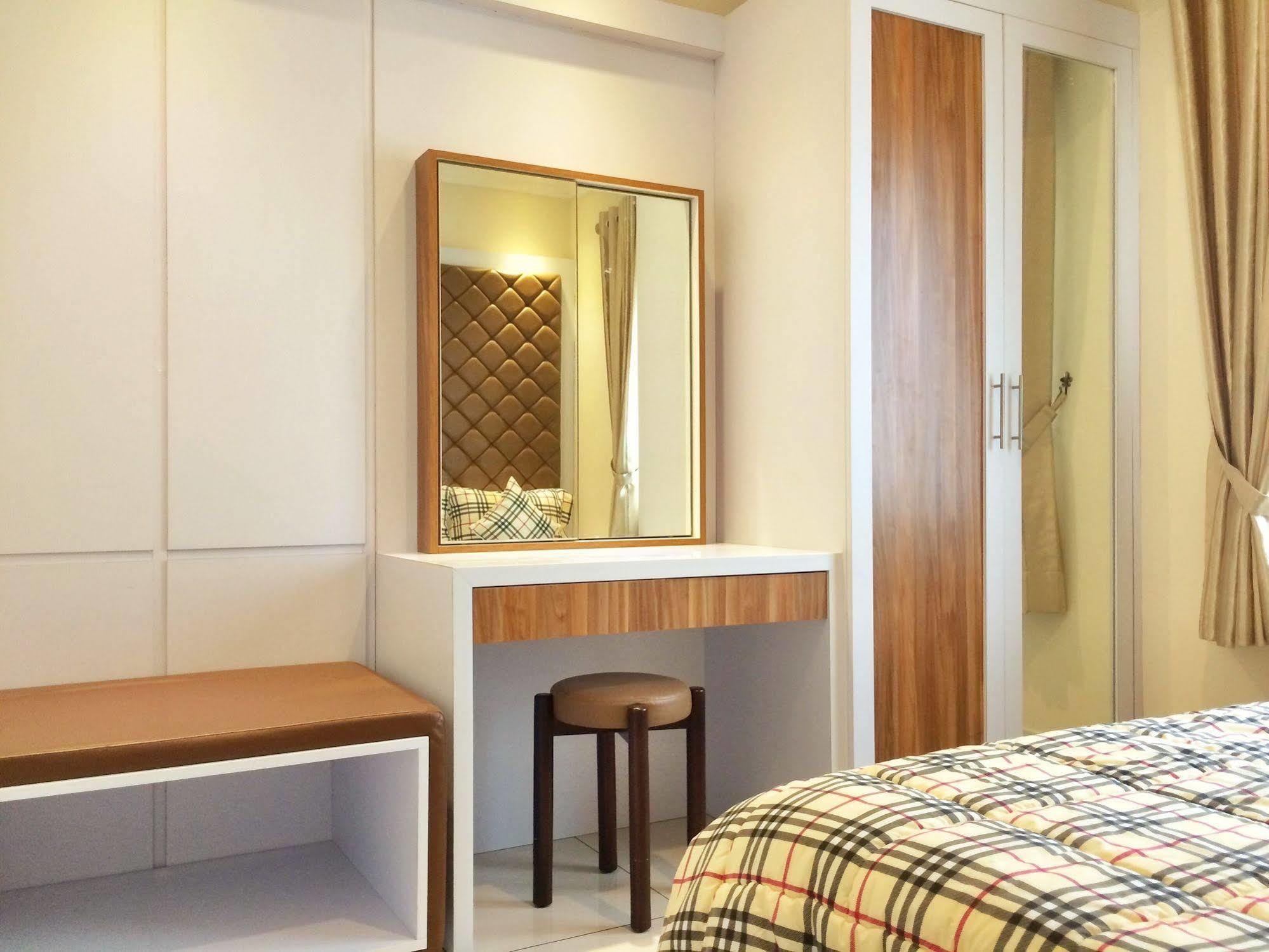 Ravarine Suite Apartment Jacarta Exterior foto